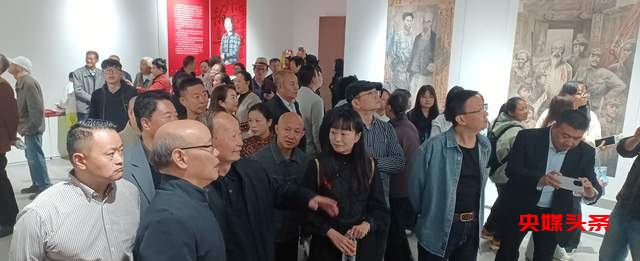 金秋盛放，艺术之光——杨小吾画展开幕式暨书画集首发式璀璨启幕